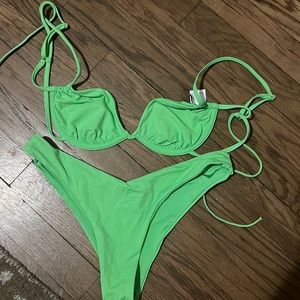 Weworewhat Green Bikini